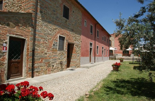 Capraia e Limite House | Belvilla by OYO Istrice