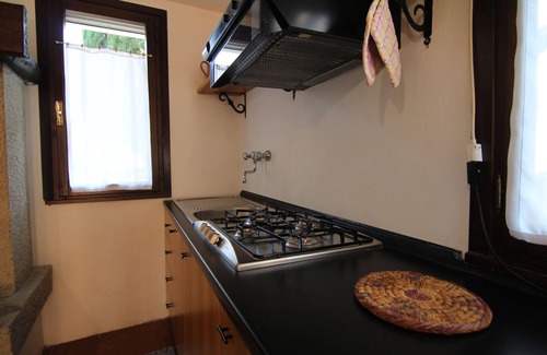 Valnogaredo Cottage | Belvilla by OYO Valleverde Due