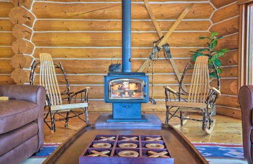 Bend House | Bend Log Cabin with Cascade Mountain Views!