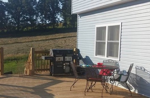 Jackson House | Benders B&B - suite rental