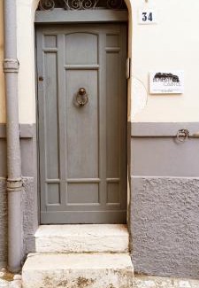 Corleone House | Beneath the Castle