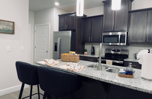 Bentonville Apartment | Bentonville Fall Retreat Festivals, Trails & Resort Comfort