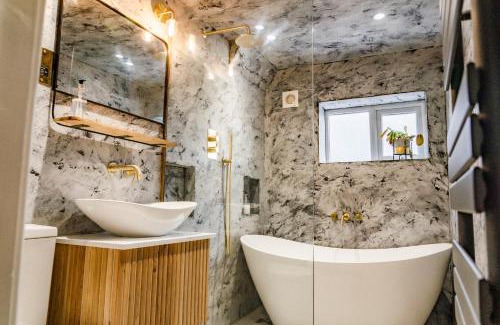 Shrewsbury House | Benyon Street Townhouse