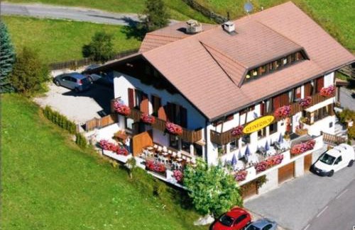 Riva di Tures Hotel | Bergchalet Hotel Reinerhof