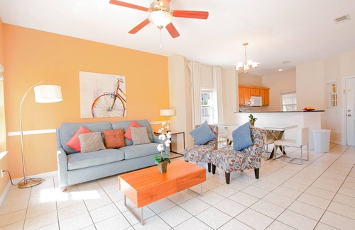 Kissimmee Condo | Berkley Lake Townhomes