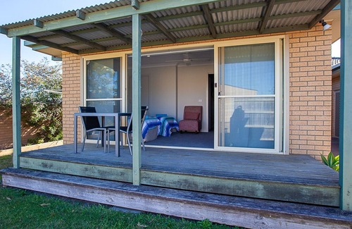 Bermagui House | Bermagui River View - Unit 1,1 Lindo Street 3 bdrm Villa
