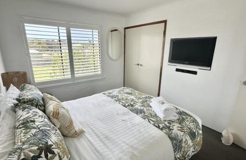 Bermagui Apartment | Bermagui Stays - 2 bedroom Apartment - Amazing views & location