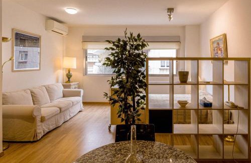 Hispanoamerica Apartment | Bernabéu Loft Moderno