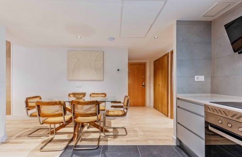 Nueva Espana Apartment | Bernabeu Place III apartment in Madrid