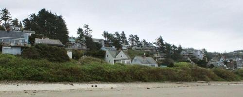 Oceanside Apartment | Berni's Ocean View Castle - The Potter's Wheel