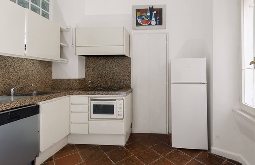 Rione XIV Borgo Apartment | Bernini al Borgo - St Peter Vatican