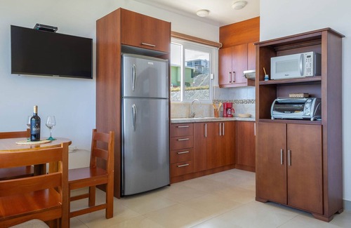 Manta Apartment | Beso del Sol - "Olas" 1-Bedroom Beachfront Apartment
