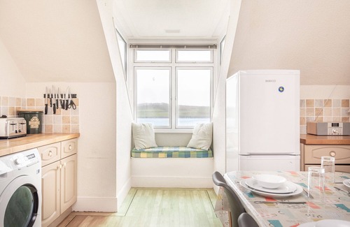 St. Mawes Apartment | Bessborough Green, St Mawes lovely estuary views