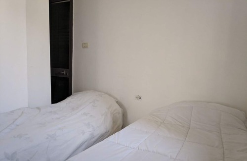 Mea She'arim Apartment | Best Apartment in Havatselet Street Jerusalem