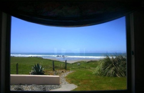 Bandon House | Best Beach Front House in Bandon, Ocean View Spa, Fireplace, Golf, Fishing,