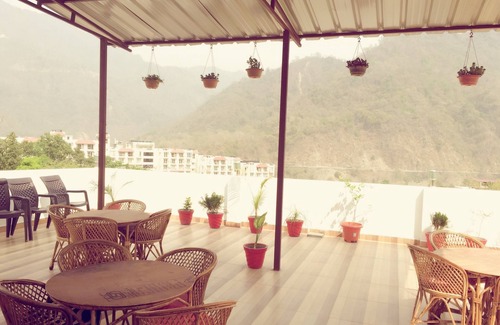 Tapovan Bed & Breakfast | Best Bed and Breakfast in Rishikesh- Vishla Palace