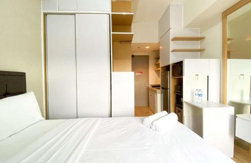 Cikarang Apartment | Best Homey and Nice Studio at Vasanta Innopark Apartment By Travelio