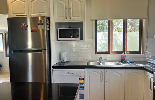 Oxley House | Best local cottage