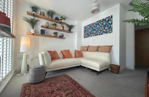 Cheltenham House | Best Location Ever