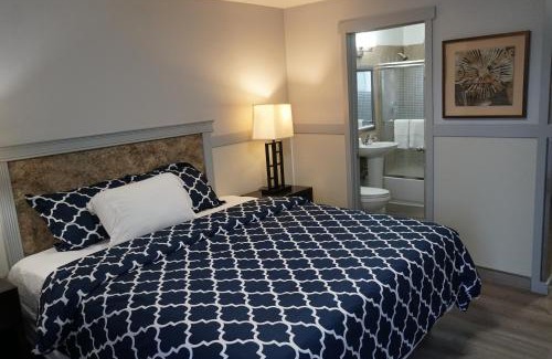 Bitter Lake Hotel | Best Motel