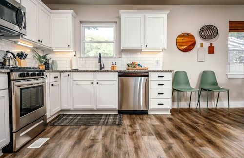 Bentonville House | Best of Bentonville! Bike to Coler/DWTN Square - Early check-in!