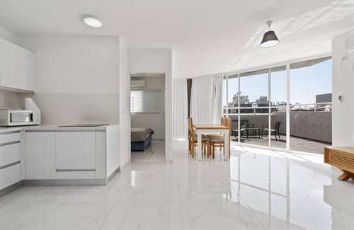 Bat Yam Apartment | Best offer in bat yam 2 min walk to the beach&balc