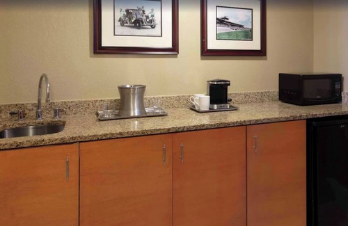 Brush - Stewarts Hotel | Best Place to Unwind ! 3 Units w/Pool & Hot Tub!