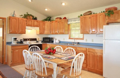 Cosby Cabin | Best Views in All of the Smokies! On 4 Secluded Acres! NOW WITH WI-FI