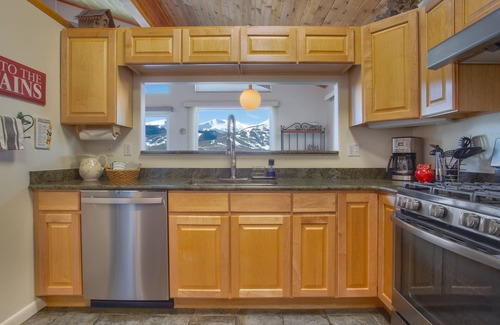 Huron Heights House | BEST views in Breck! A+ for comfortable and cleanliness