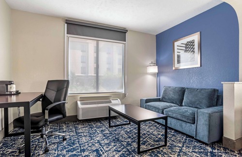 Canton Hotel | Best Western Canton Inn