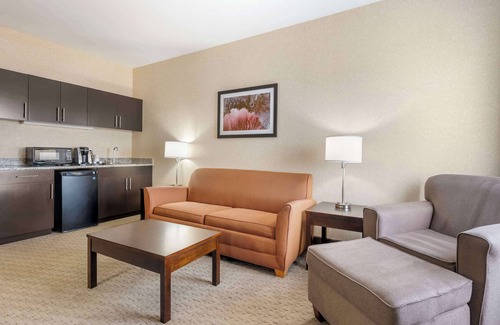 Howe Hotel | Best Western Plus Howe Inn