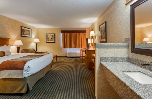 Ephrata Hotel | Best Western Rama Inn