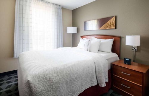 Renton Resort | Better Choice for your Vacation! Pet-Friendly, Close to Seattle Chinese Garden