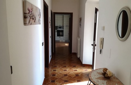 Colfelice Apartment | Between (Rome, Tivoli Fountain, Pompeii, Caserta Palace, Capri, Sorrento)