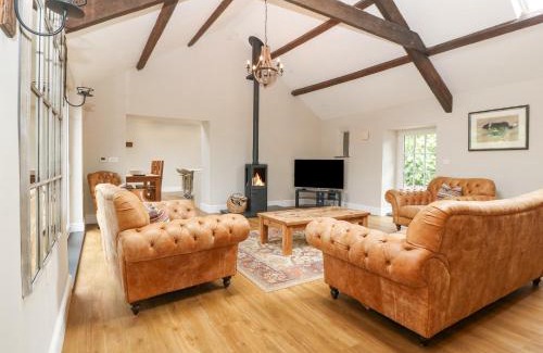 Llandwrog House | Beudy'r Wennol
