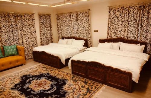Nishat-Shalimar Bed & Breakfast | Beverly Appartments