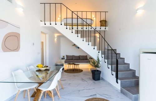 Exo Gonia Apartment | BH071 - C - Suite Santorini