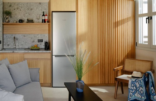 Skiros Apartment | BH274 - C - Suite Skiros