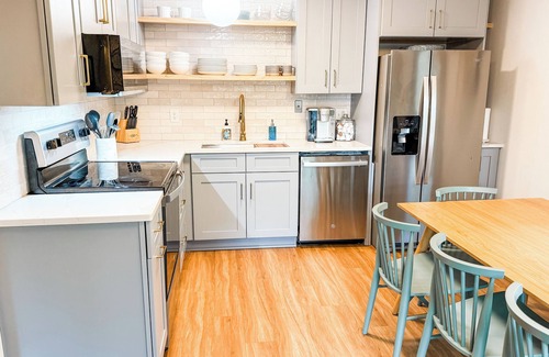 Laurel Ridge Cabin | Bide-a-Wee- Hike the Trails! Close to the slopes!