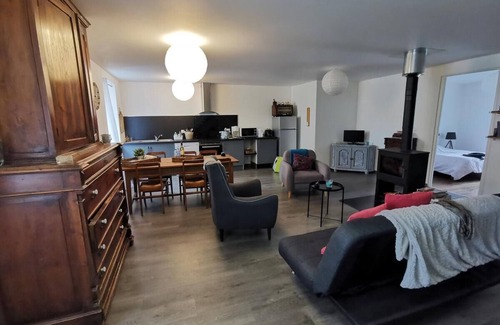 Bielle Apartment | Bielle, apartment with garden and garage