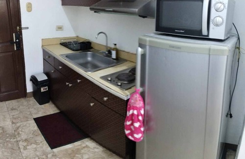 Brgy. 719 Apartment | BIG 1 Bedrm Malate Manila Beside Dela Salle Taft
