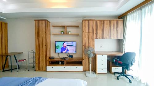 Bangka Apartment | Big and Comfy Studio at Kemang Village Apartment By Travelio