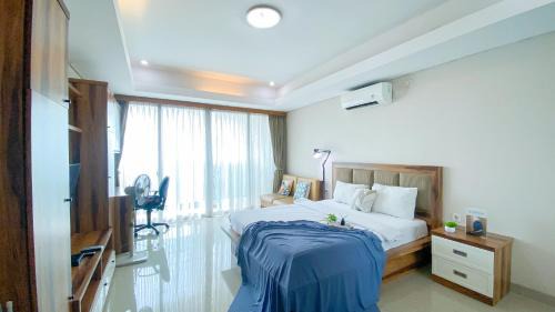 Bangka Apartment | Big and Comfy Studio at Kemang Village Apartment By Travelio