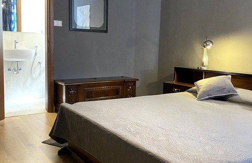 Citta Nuova-Barriera Nuova-San Vito-Citta Vecchia Apartment | Big Beautiful Boutique Budget in full city center.