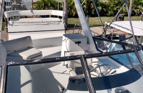 Cocoa Beach Boat Rental | Big Boat Hotel in a Beach-Side Marina!
