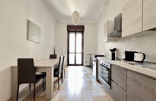 Acquabella Apartment | BIG Family Goldoni - Duomo M4 Lin Airport