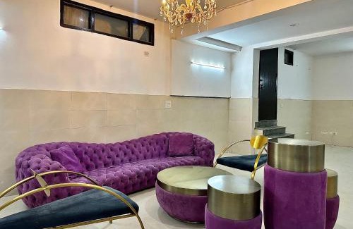 Sector 39 Villa | Big hall for parties near medanta