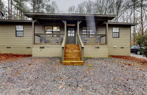 Eclectic House | Big Oak Hideaway