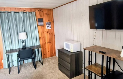 Bynum Hotel | Big Sky Motel