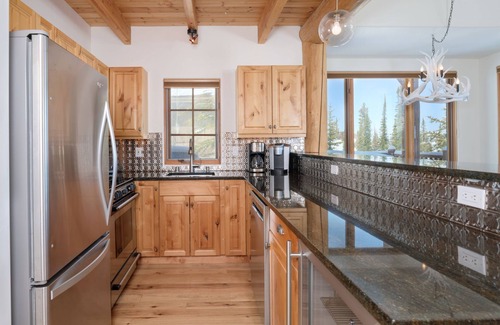 Big Sky Ski Chalet | Big Sky Vacation Rentals: MMH 5 Derringer